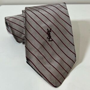 Yves Saint Laurent Classic Front Logo Stitched Vintage Silver Tie Red Stripes